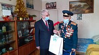 Депутаты поздравили ветеранов с Днем защитника Отечества