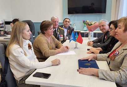 Депутаты провели рабочую встречу с председателем Комитета по культуре окружной Администрации