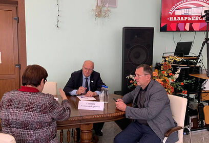 Депутаты провели личный прием в ТУ Назарьевское