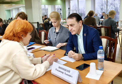 Жители поселка Часцы обсудили с депутатами насущные вопросы