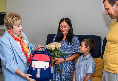 Депутаты поддержали акцию «Собери ребенка в школу»
