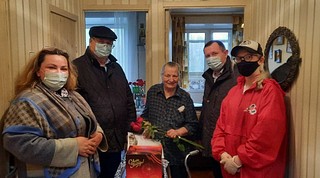 Депутаты поздравляют ветеранов с наступающим праздником