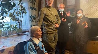 Депутаты поздравляют ветеранов с наступающим праздником