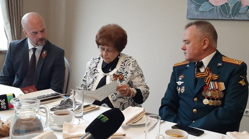 Депутаты поздравили ветеранов с Днём Победы