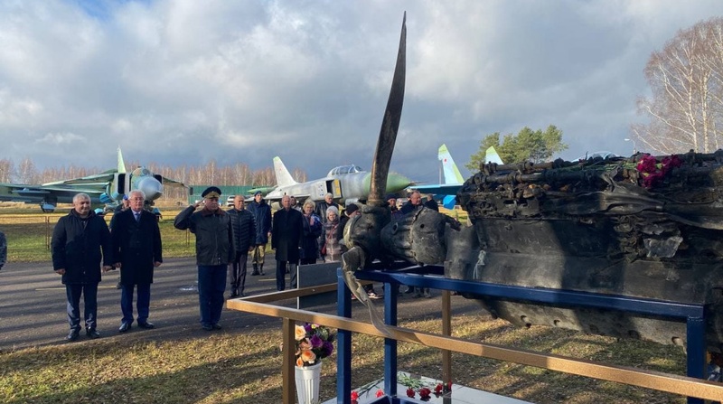 4В День народного единства в селе Никольское появился новый памятник