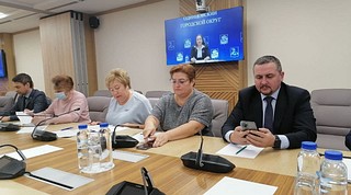 Депутаты