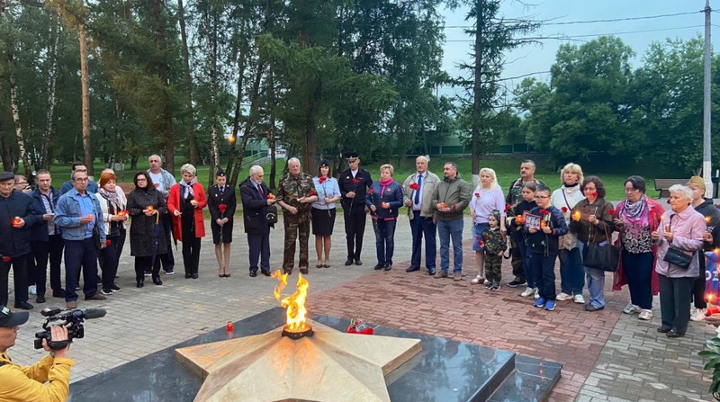 Акция «Свеча памяти» в г. Одинцово, Депутаты приняли участие в акции «Свеча памяти» в г. Одинцово