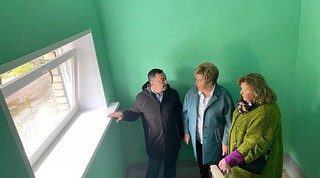 Депутаты проверили ход ремонта в домах Голицыно