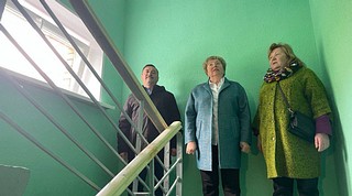 Депутаты проверили ход ремонта в домах Голицыно