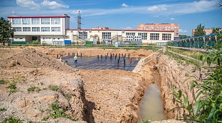 Депутаты проинспектировали ход строительства пристройки к Одинцовской гимназии № 14