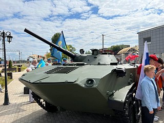 В Кубинке появился новый памятник боевой машине десанта — БМД-1