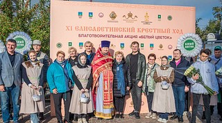 Депутаты приняли участие в XI Елисаветинском крестном ходе