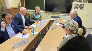 Депутаты провели прием населения в ТУ Барвихинское