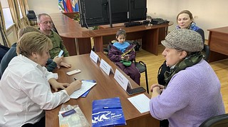 Депутаты провели прием населения в Звенигороде
