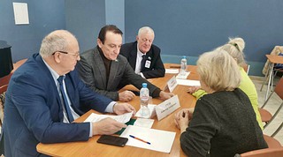 Депутаты провели прием населения по личным вопросам в поселке Часцы