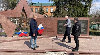 Одинцовские депутаты в преддверии Дня Победы проводят мониторинг всех воинских мемориалов в округе