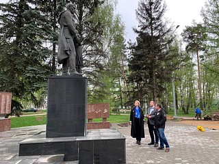Одинцовские депутаты в преддверии Дня Победы проводят мониторинг всех воинских мемориалов в округе
