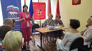 Депутаты отчитываются перед своими избирателями