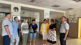 Депутаты встретились с жителями поселка Большие Вязёмы