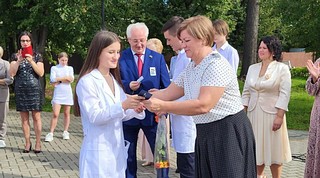 Студентам Голицынского медколлежда вручили студенческие билеты