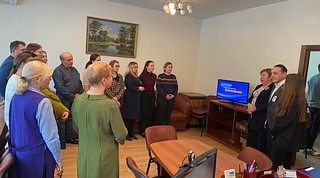 С 1 февраля начался цикл встреч окружных депутатов с жителями и трудовыми коллективами социальных учреждений, коммерческих организаций и разнообразных предприятий. Главными темами проводимых мероприятий является подведение итогов работы депутатов за 2023 год и результатов работы с наказами избирателей