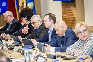 29 марта состоялось очередное заседание Совета депутатов под председательством заместителя председателя Совета депутатов Александра Гусева