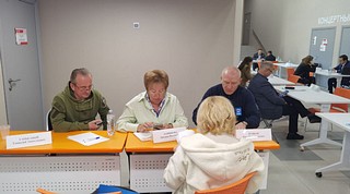 16 апреля депутаты Совета депутатов Одинцовского городского округа провели прием населения по личным вопросам, который прошел в селе Успенское