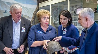 19 апреля депутаты Совета депутатов Одинцовского городского округа передали в фонды Одинцовского историко-краеведческого музея в городе Одинцово новые экспонаты, посвященные специальной военной операции на Украине
