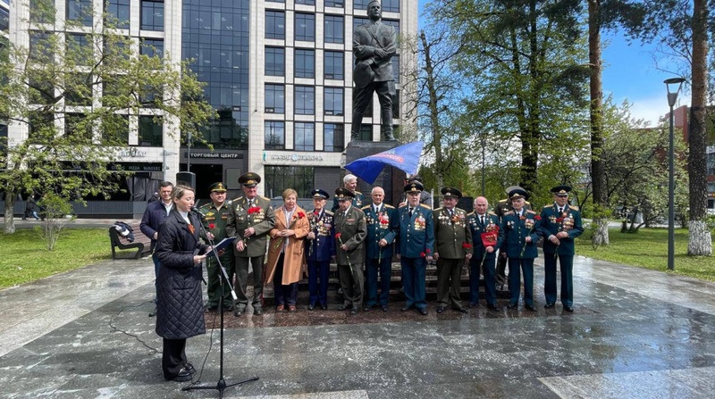 3Депутаты приняли участие в памятных митингах, посвященных 79-ой годовщине Победы в Великой Отечественной войне.