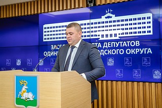 16 августа состоялось заседание Совета депутатов в здании окружной Администрации, на котором депутаты рассмотрели 30 вопросов