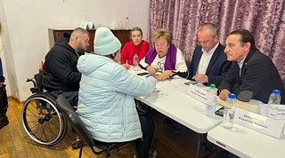 26 ноября депутаты Совета депутатов Одинцовского городского округа провели прием населения по личным вопросам, который прошел в Доме детского творчества в Звенигороде. Мероприятие прошло в рамках работы выездной Администрации в территориальном управлении Звенигород
