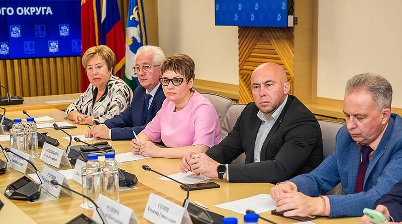 1Депутаты обсудили проблемы жителей ЖК «Высокие Жаворонки»