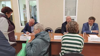 20 мая депутаты муниципалитета провели личный прием граждан в рамках выездной администрации в здании Дома молодежи в пос. Горки-2
