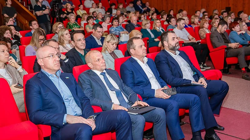 2Депутаты приняли участие в публичных слушаниях по проекту отчета об исполнении бюджета Одинцовского городского округа Московской области за 2024 год