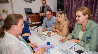 24 июня депутаты Совета депутатов Одинцовского городского округа провели прием населения по личным вопросам в Доме детского творчества Звенигорода