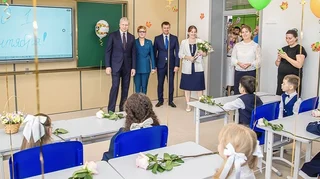 Депутаты приняли участие в торжественных линейках по случаю Дня Знаний