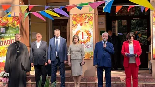 Депутаты приняли участие в торжественных линейках по случаю Дня Знаний